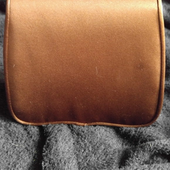 Purse - Picture 2 of 3